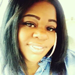 Meet your Posher, April